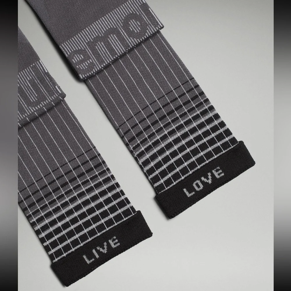 Lululemon Women Power Stride Crew Socks*Reflective, Black/Traverse Grey/White, L